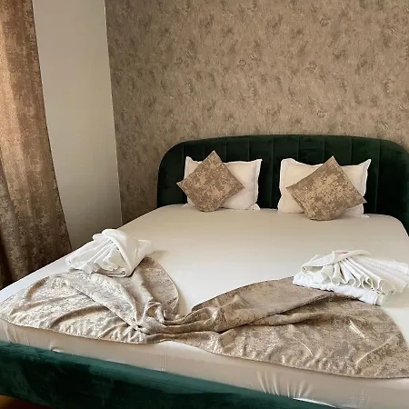De Lux Apartment